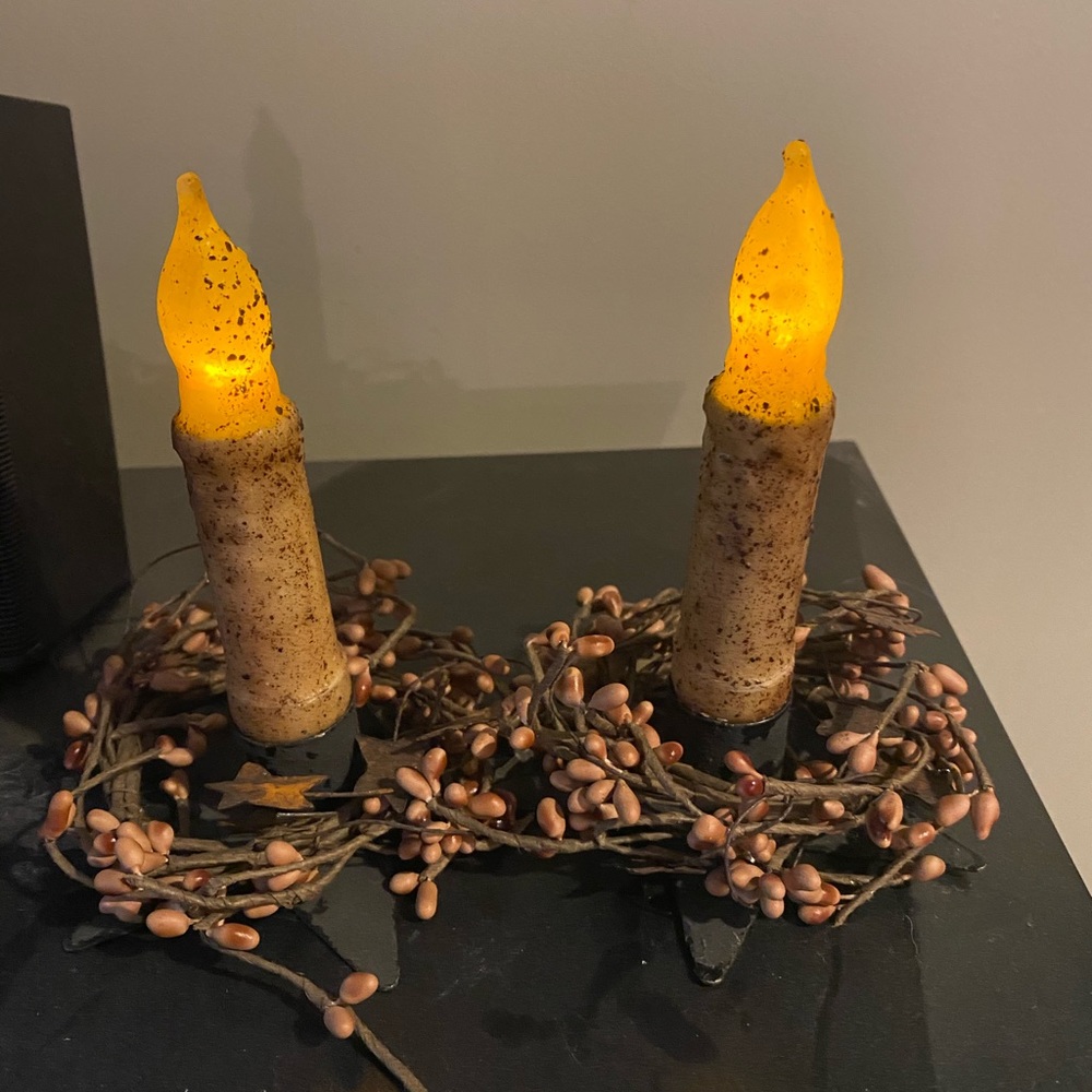 Set of 2 Primitive Grungy Candles w/holders